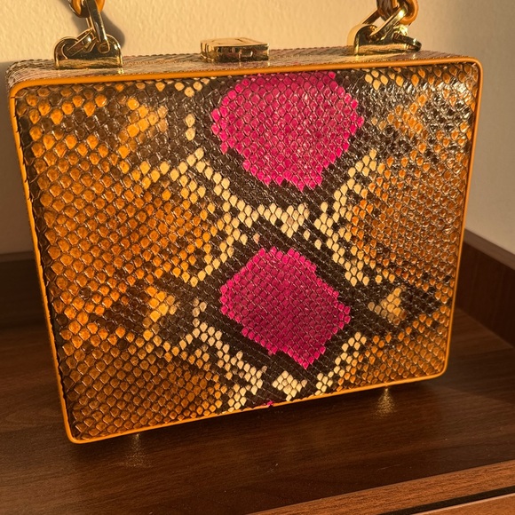 Brandon Blackwood Snake-Print Kendrick Trunk in Brown & Fuscia - Picture 4 of 8